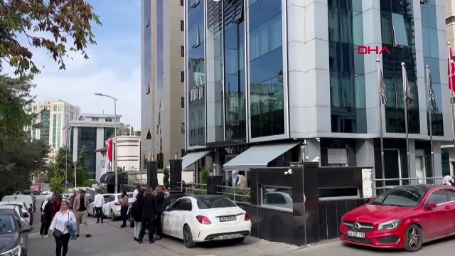 Les téléphones portables de Dilan Polat et Engin Polat, dont les entreprises ont été perquisitionnées, seront confisqués.