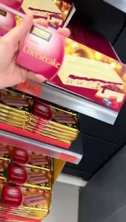 Mercadona se vuelve a adelantar con los turrones: así es el de cheescake