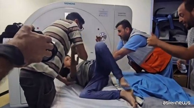 A Gaza una tredicenne ritrovata tra le macerie dopo 35 ore