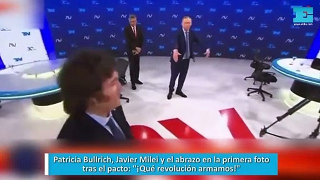 Patricia Bullrich, Javier Milei y el abrazo en la primera foto tras el pacto: ¡Qué revolución armamos!