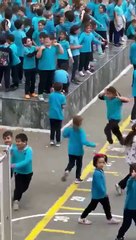 Okul bahçesinde "Aşkın Olayım" çılgınlığı!
