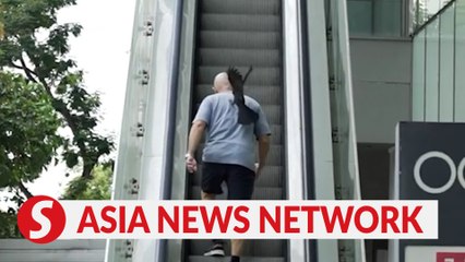 The Straits Times | Crows attack passers-by outside Orchard Central