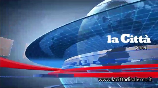 L'ultimo saluto a Rosa, morta davanti all'ospedale di Scafati