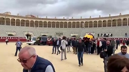 Vuelta al ruedo del féretro de Zapaterito de Santa Quiteria