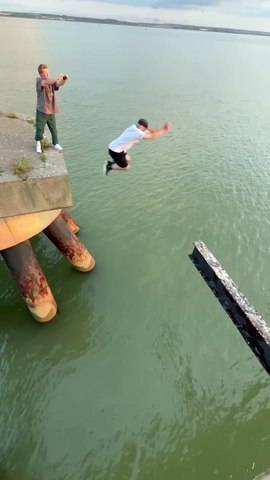 Max with a Rust Explosion water pre storror parkour_1080p