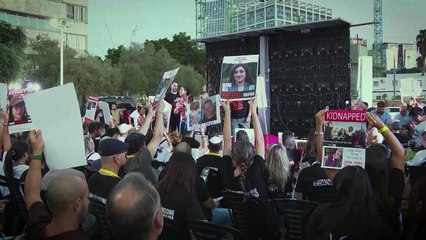 Sirenen in Tel Aviv in Israel unterbrechen Protest von Familien der Geiseln