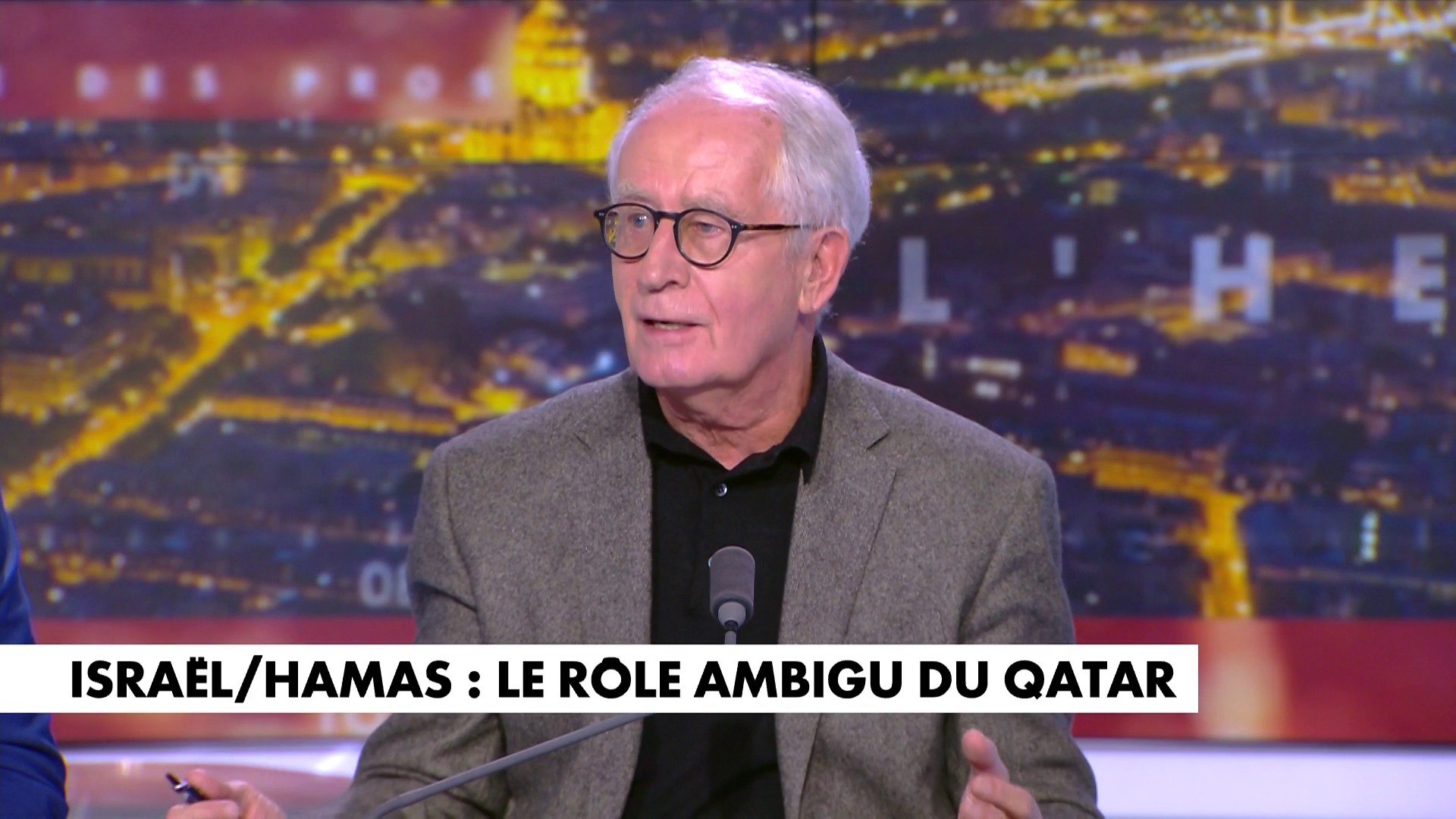Jean-Louis Burgat : «Le Qatar est un peu comme la Suisse durant la Seconde  Guerre mondiale» - Vidéo Dailymotion