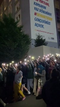 Öğrenciler Zeren Ertaş için eylemde: Ölmek değil, barınmak istiyoruz