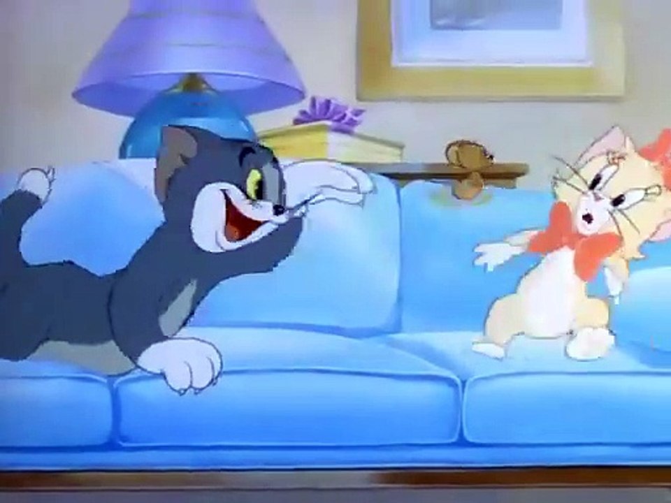 Tom And Jerry - 006 - Puss N'Toots (1942)