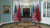 Ministro das Relações Exteriores da China pede laços 'estáveis' com EUA