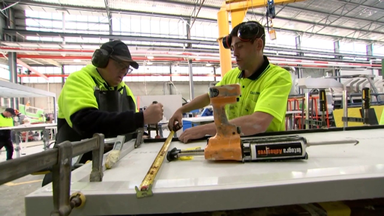 Safe Work Australia report says engineered stone ban needed