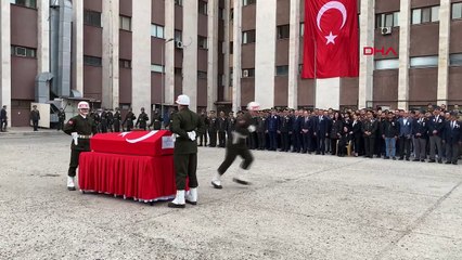 EDİRNE'DE KAZADA ŞEHİT OLAN ASKER TÖRENLE MEMLEKETİNE UĞURLANDI
