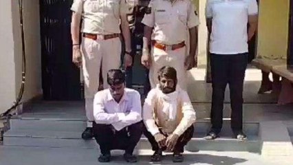 जयपुर: मंदिर में चोरी के मामले में पुलिस ने दो जनों को किया गिरफ्तार, चोरी का माल बरामद