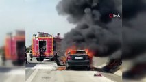 Seyir halindeyken yanmaya başlayan otomobil alevlere teslim oldu