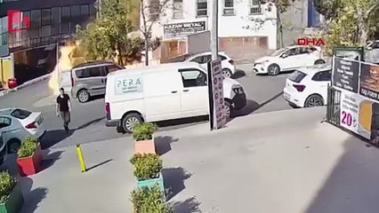 Bağcılar'da iş yerinde patlama: Beş yaralı