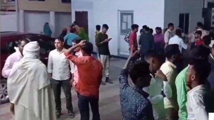 BREAKING: ट्रक और बोलेरो की भीषण टक्कर में एक की मौत, चार लोग घायल, उपचार जारी