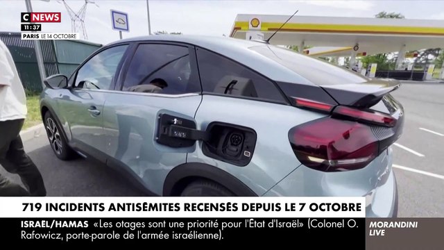 200 millions d'euros supplémentaires vont être mobilisés par le gouvernement pour accélérer le développement des bornes électriques en France, annonce le ministre des Transports Clément Beaune
