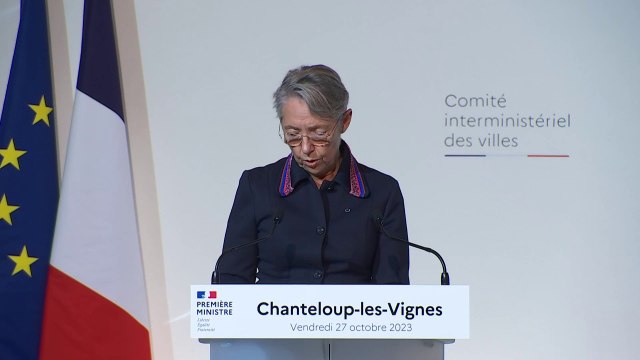 Plan anti-émeutes: Élisabeth Borne annonce un projet de loi d'ici la fin de l'année pour faciliter la rénovation des copropriétés dégradées