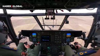 Eşsiz manzara kameraya yansıdı! MSB personeli arama-kurtarma görevinden dönerken karşılaştı