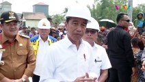 Pak Bas Sibuk Sapa Penggemar saat Jokowi Konferensi Pers