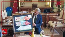 Rize Valisi İhsan Selim Baydaş'tan işitme engelli Samet'e 100. yıl sürprizi