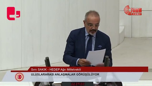 Mikrofonu açık kalan Meclis Başkanvekili Celal Adan'ın küfür ettiği duyuldu