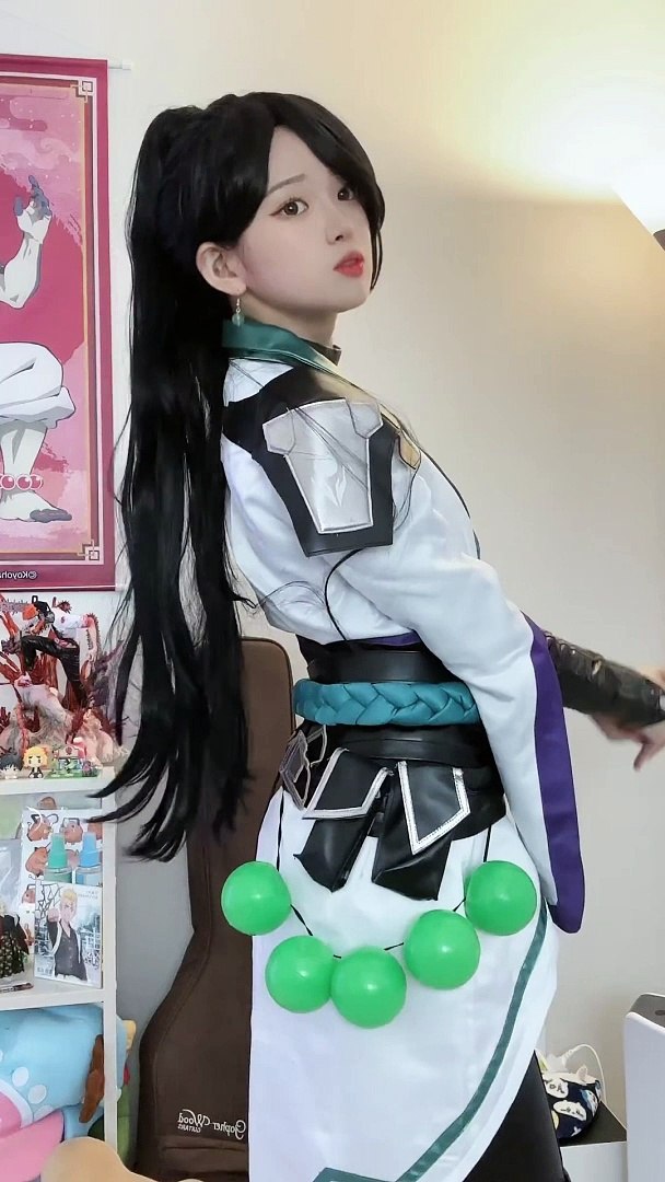 ⁣COSPLAY SAGE VALORANT (IROIRO)