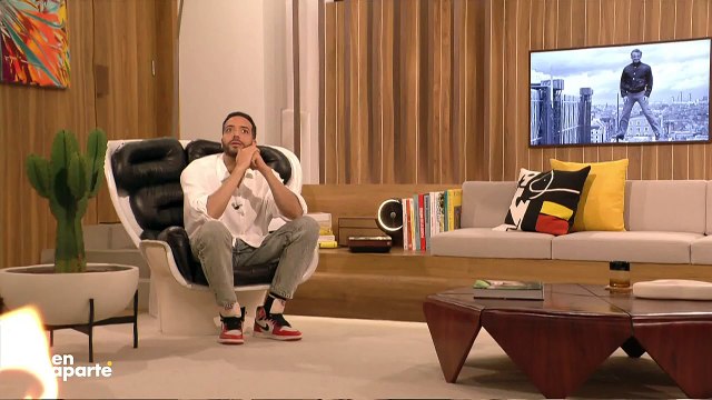 Tarek Boudali fond en larmes dans En aparté sur Canal+