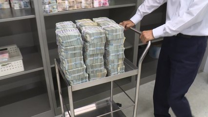 한은 총재 "외환보유액, 부족하다고 생각하지 않아" / YTN