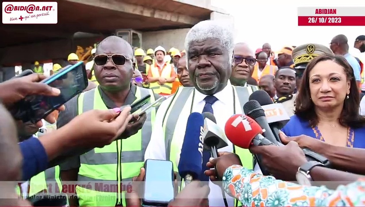 infrastructure routiere:Côte d'Ivoire - Trajet de la visite de prospection des voies d'accès du stade Ebimpé et l'autoroute Y4 en présence du nouveau Premier Ministre Robert  Beugré Mambé.