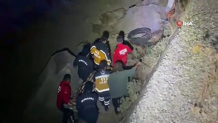 Bucak'ta Otomobil Dere Yatağına Uçtu: 4 Yaralı