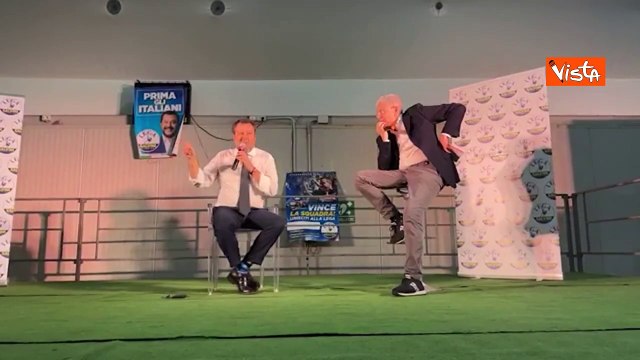 Salvini: Cretino chi giudica le persone per il colore della pelle