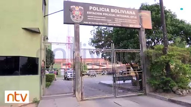 Defensa de asesor juridico de la UAGRM presentó elementos probatorios