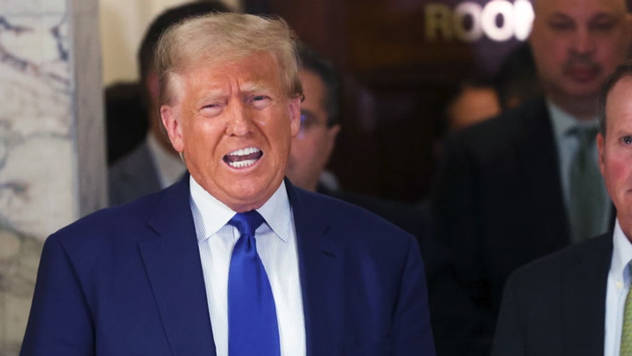 Trump allies flip as legal battles boil over