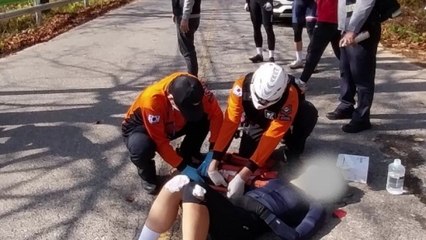 경북 예천 자전거 대회서 충돌...참가자 2명 중·경상 / YTN