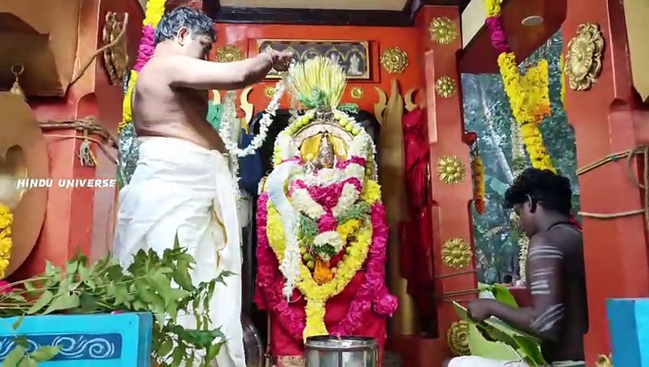 kalimalai Samuthragiri Ratha yathirai  ஈயன்குளம் இசக்கியம்மன் கோவிலில் வைத்து ஆரம்பிக்கும் நிகழ்ச்சி