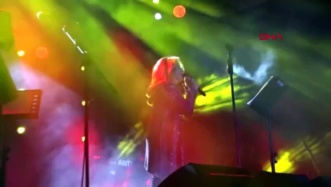 Burdur Belediyesi Cumhuriyet Konserleri başladı