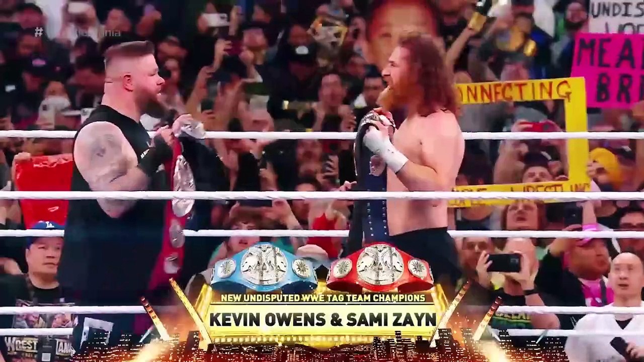 10 Wrestler Alliances in WWE That Lasted Seconds