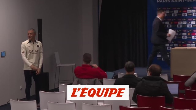 Enrique s'amuse de l'absence des journalistes - Foot - L1 - PSG