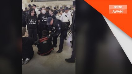 Polis New York tahan penunjuk perasaan