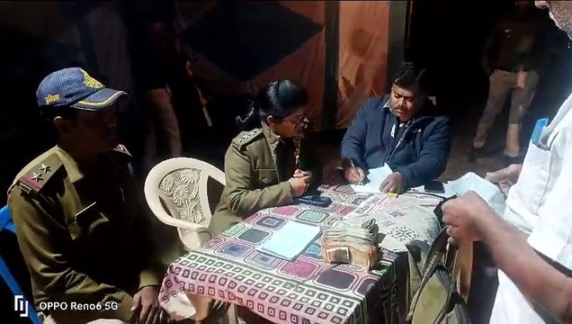 Video Story : एसएसटी ने 2 लाख रुपए नगद व 60 हजार के गहने किए जब्त