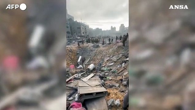 Gaza, devastazione nel campo profughi di Jabalia dopo attacco israeliano