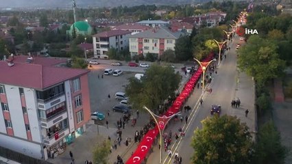 Erzincan'da 100. Yıl Bayrak Yürüyüşü