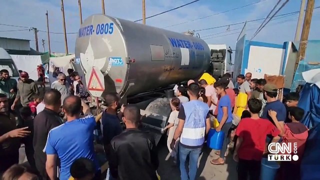 Yoğun saldırıların ardından Gazze'nin dünya ile bağlantısı kesildi