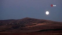 Kanlı ay tutulması Türkiye'den böyle izlendi
