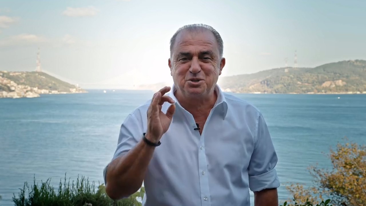Fatih Terim: Cumhuriyet Mustafa Kemal Atatürk önderliğinde, atalarımızın bize bıraktığı en büyük miras!