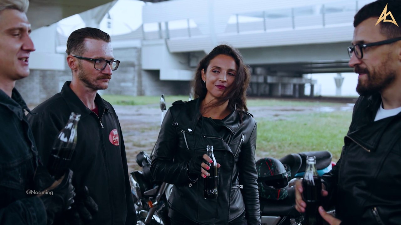 Unveiling the Iconic History of Coca-Cola: From Pharmacy Elixir to Global Sensation || Noaming | AI