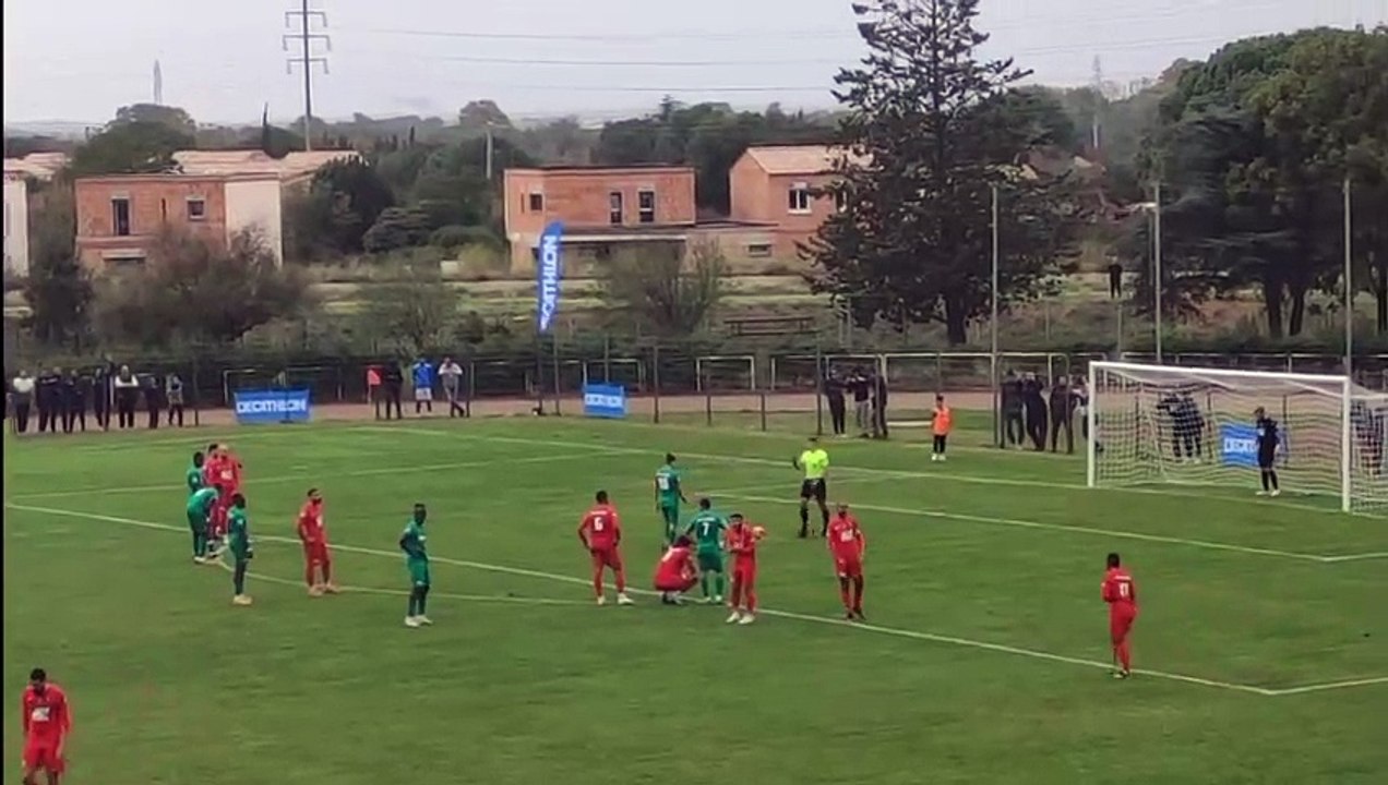Ouverture du score par Picouleau entre Vauvert vs Nimes 29 10 2023