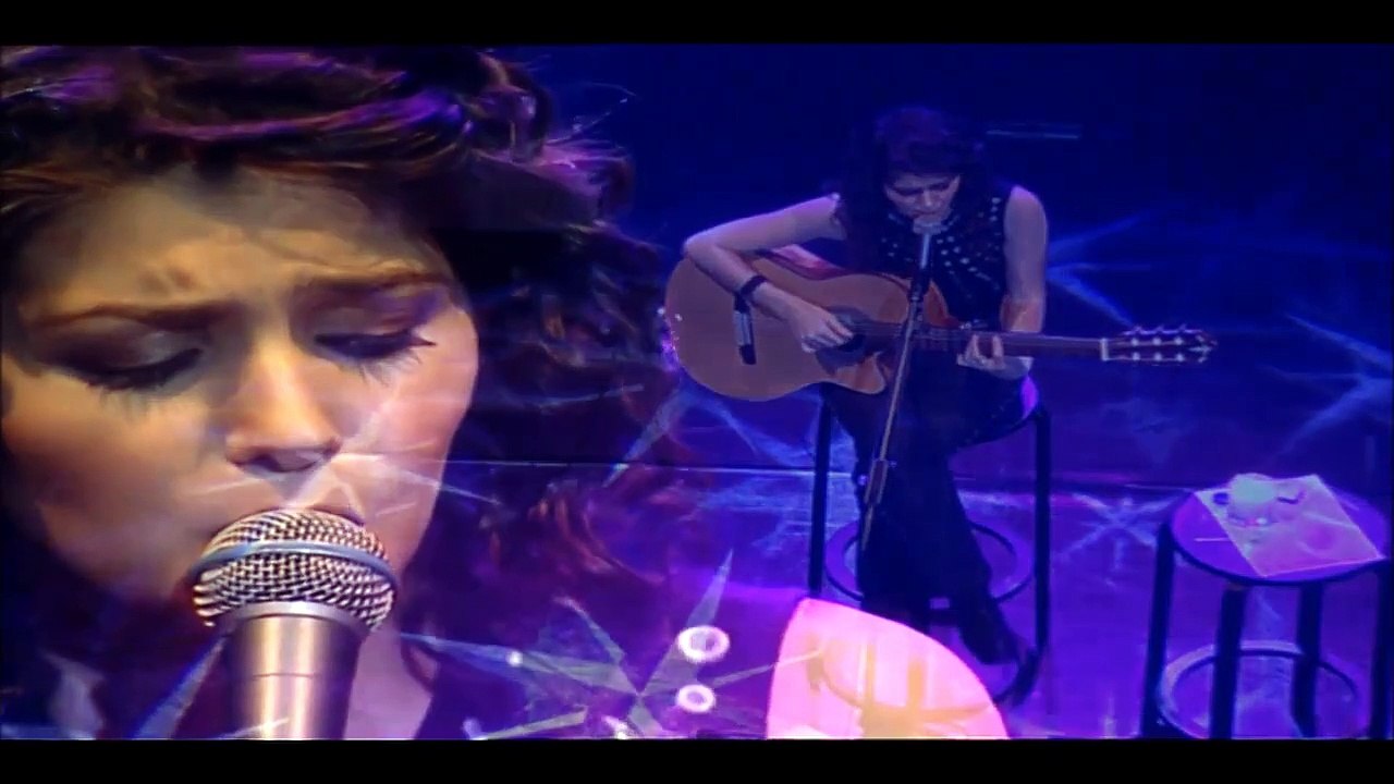 KATIE MELUA — “Lilac Wine” | (from “KATIE MELUA: IN CONCERT”) — 【Live: 2004】