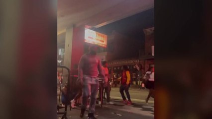 美 플로리다 유흥가서 핼러윈밤 총격에 최소 2명 숨져 / YTN